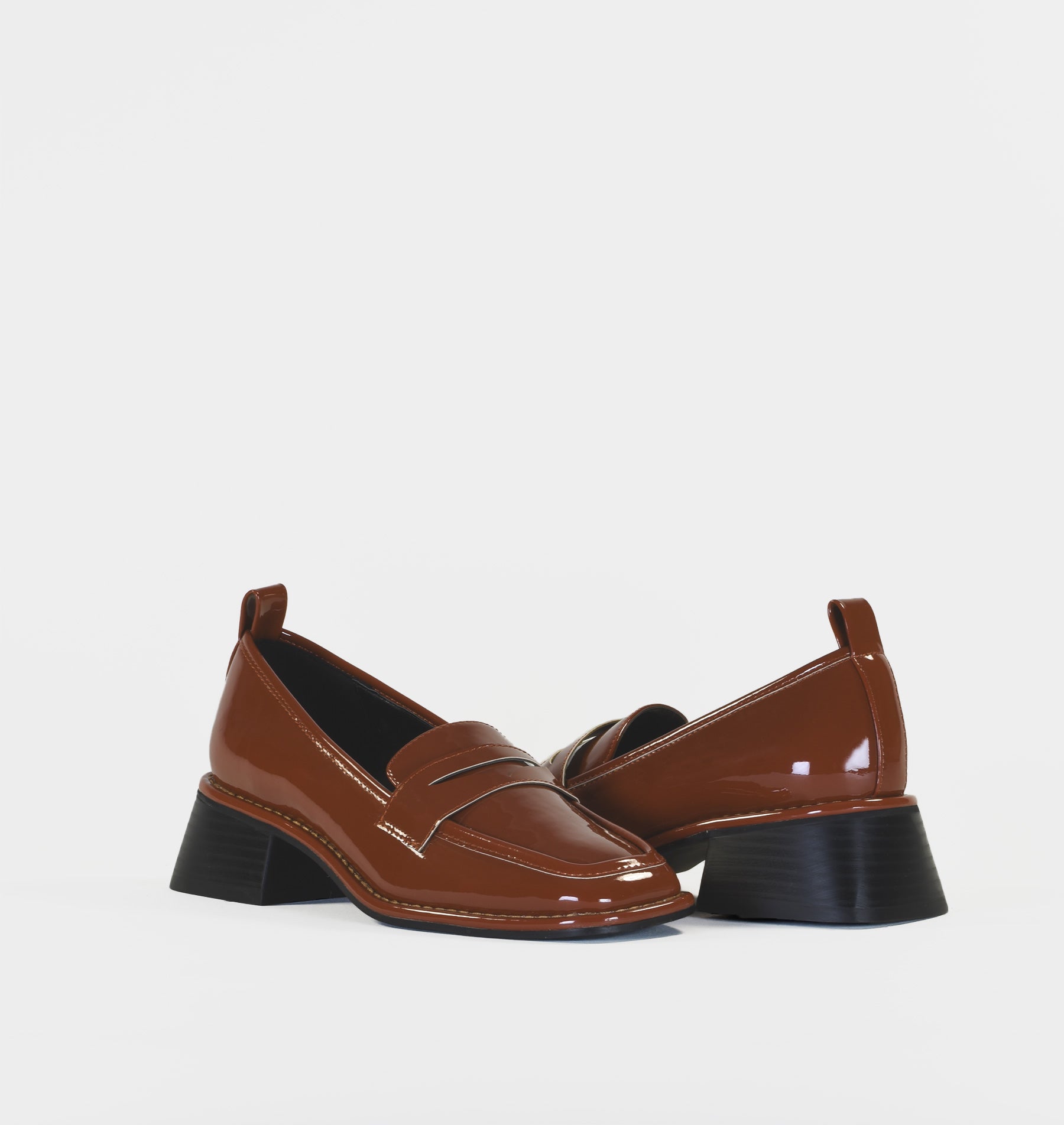 Mocassins Caprice cognac